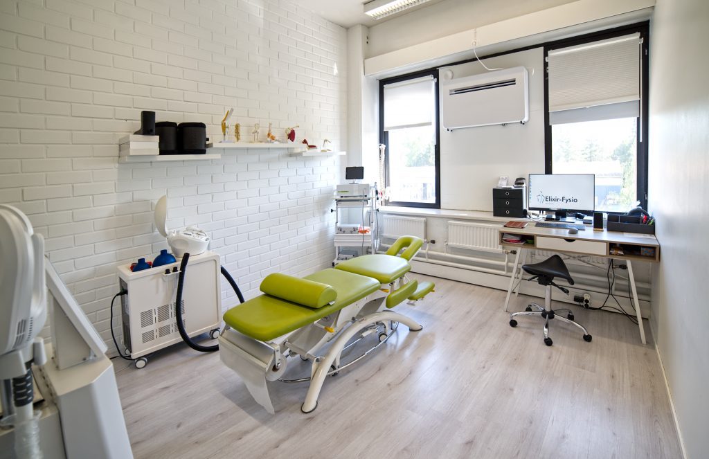 Fysioterapia fysioterapeutti fysioterapia pori fysioterapeutti pori urheilufysioterapia urheilufysioterapeutti fysiikkaharjoittelu niqamatraktiotuoli kehonmuokkaus palautuminen LPG LPG-hoito LPG hoito lymfahoito shockwave shockwave hoito paineaaltohoito cryo-huippukylmä kylmähoito HI-EMT HI-FEM MMS magneettistimulaatiohoito magneettistimulaatio akupunktio palautuslahkeet kompressiohousut kinesioteippaus teippaus kehonkoostumusmittaukset faskiamanipulaatio faskiarelease ultraäänitutkimus kehonkoostumusmittaus kompressioterapia
